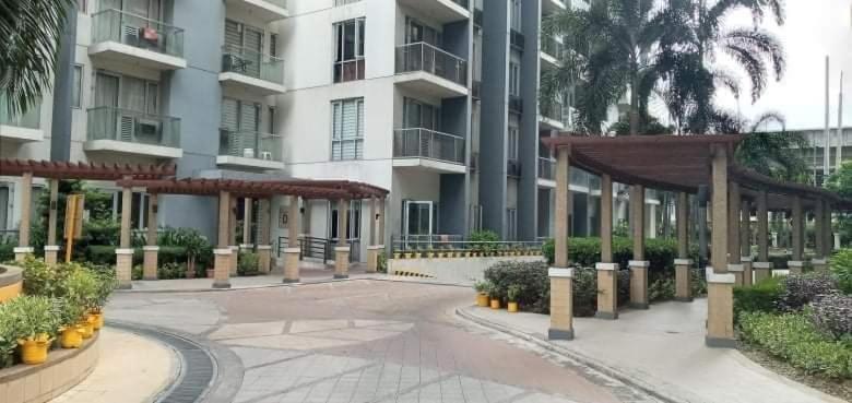 One Palm Tree Villas Naia Terminal 3 مانيلا المظهر الخارجي الصورة